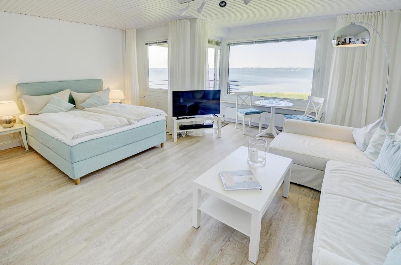 Fewo1846 - Fjordview - Komfortables Studioapartment Mit Balkon Und Meerblick Glücksburg Exteriör bild